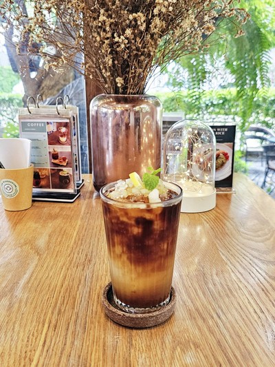 Cold Brew Yuzu Lemonade Flake