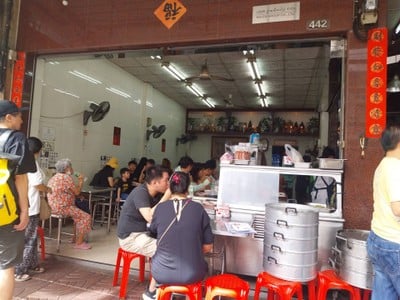 ก๋วยจั๊บนายเอ็ก (Nai Ek Roll Noodle) เยาวราช (primary branch)