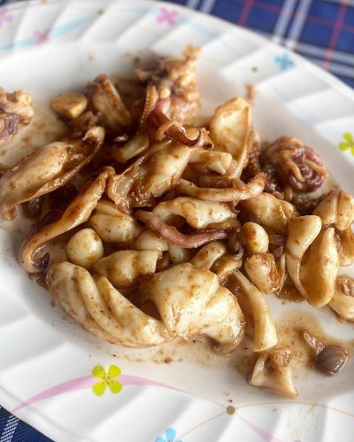 หมึกผัดกะปิ