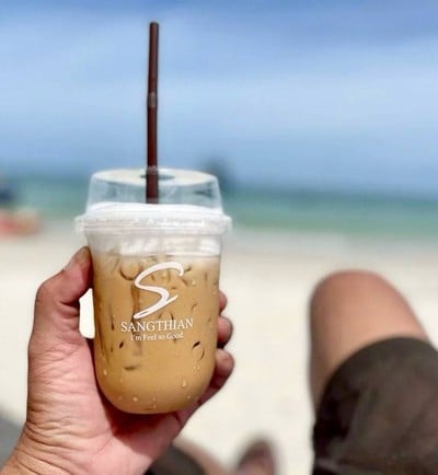 ☕️ Iced Cappuccino.