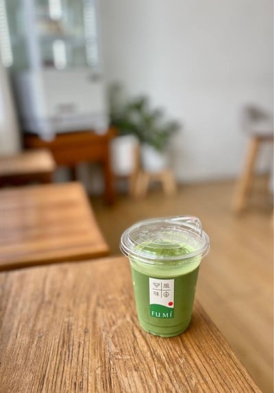 🍵 Ureshino Latte Cold. (Price 110 Baht.)