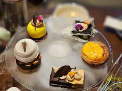 อาหาร หรือ เครื่องดื่ม