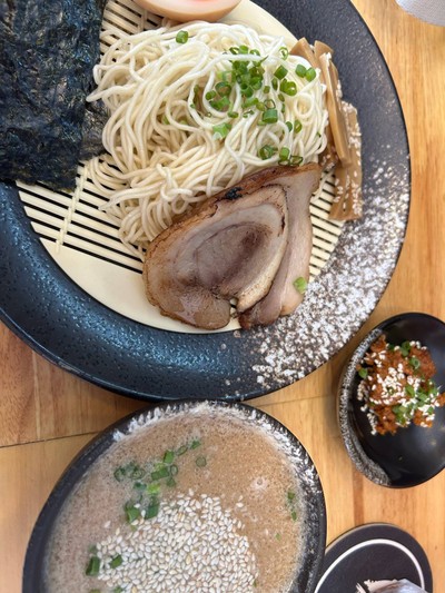 สึเคเมง