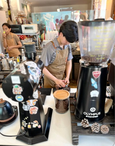 🌅 บรรยากาศร้าน.