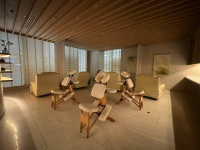 Let's Relax สามย่านมิตรทาวน์