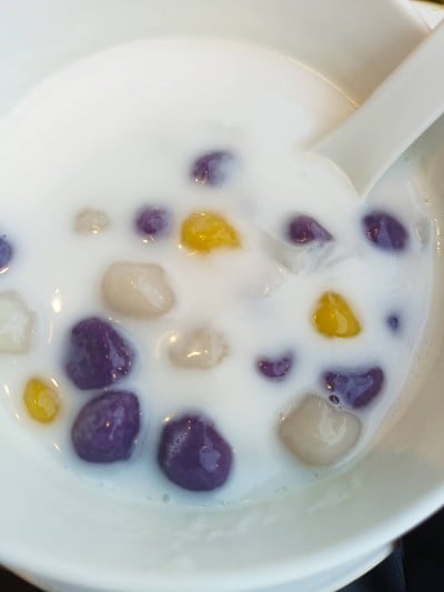 บัวลอย ธรรมดา