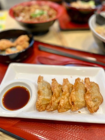 🥟 Dreep Fried Gyoza. (Price 90 Baht.)