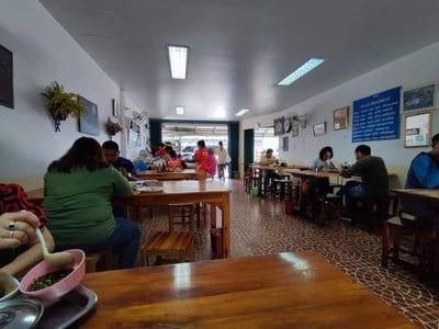 ข้าวหมูแดงตาต๊ะ บ้านโป่ง ราชบุรี