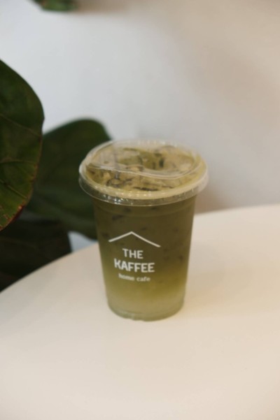 Matcha Coconut Latte