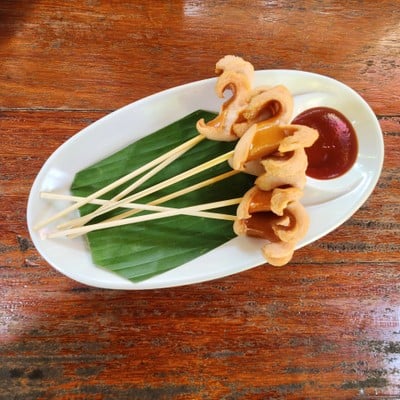 ไส้กรอกทอด