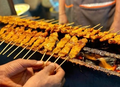 หมูสะเต๊ะแปลงนาม