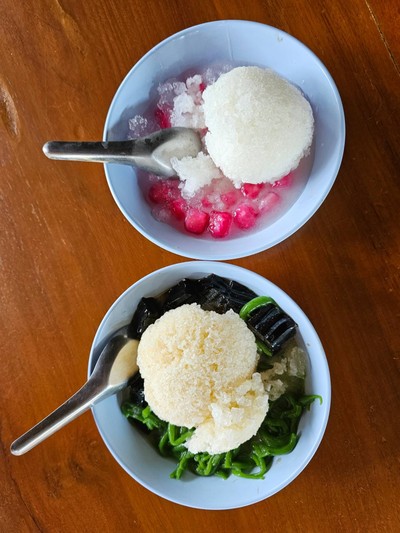 อาหาร หรือ เครื่องดื่ม