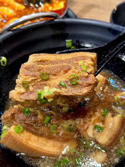 หมูสามชั้นไต้หวัน•扣肉