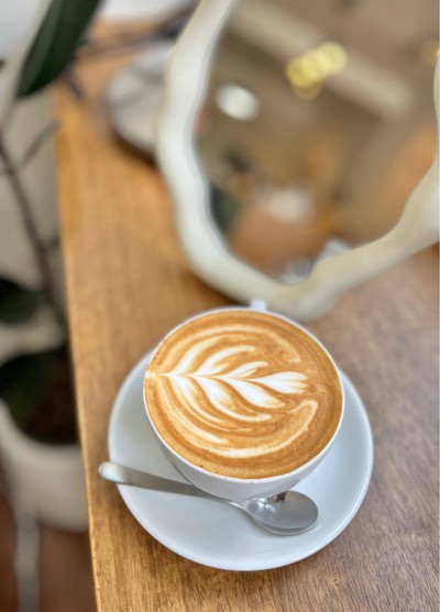 ☕️ Hot Latte. (Price 80 Baht.)