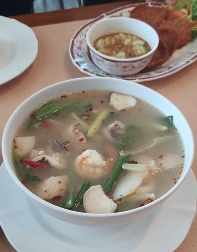 ต้มยำรวมมิตร