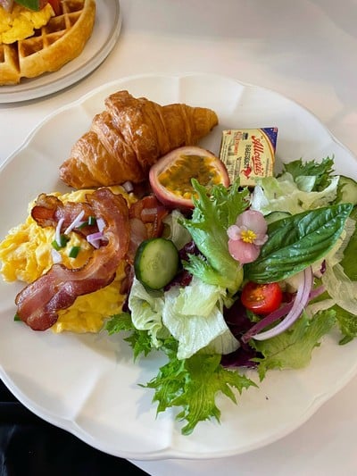 Sun Rays Cafe