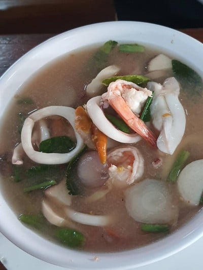 ต้มยำกุ้ง+ปลาหมึก น้ำใส