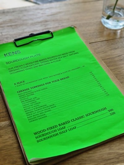 ป้ายราคาหรือสมุดเมนู