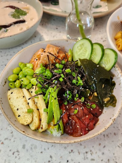 อาหาร หรือ เครื่องดื่ม