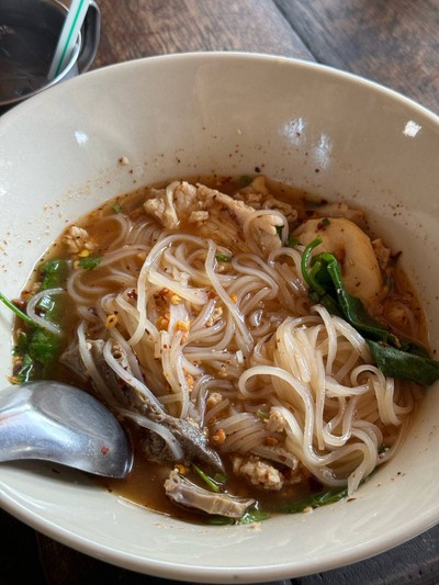 ก๋วยเตี๋ยวหมูต้มยำ