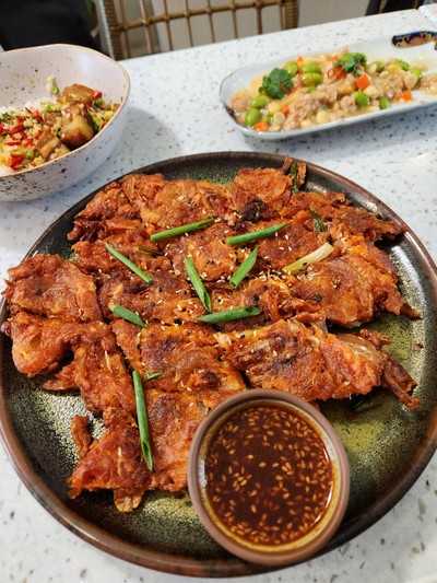 อาหาร หรือ เครื่องดื่ม