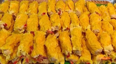 เกี๊ยวเด้งจัมโบ้ หมูเด้งกุ้ง