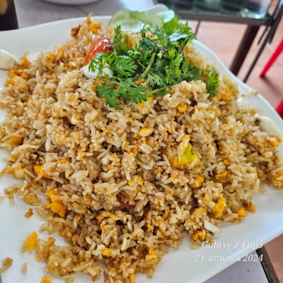 ข้าวผัดปู