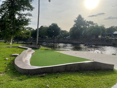 บริเวณโดยรอบ