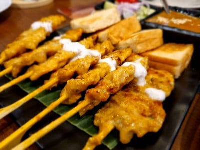 เมนูของร้าน สามเสนวิลล่า ต้นตำรับเบียร์วุ้นแก้วแช่เจ้าแรกของไทย สาขาพญาไท