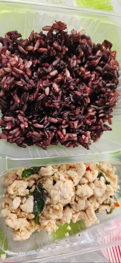 เมษาอาหารคลีน