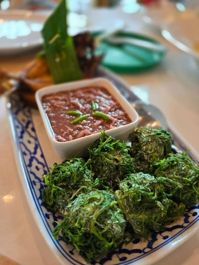 ปลาทูแดดเดียว + น้ำพริกมะม่วง