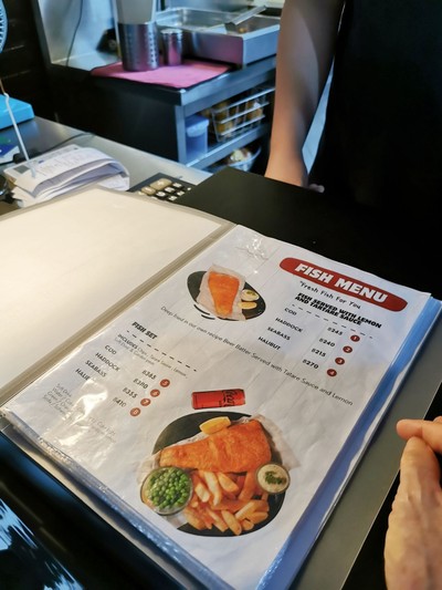 ป้ายราคาหรือสมุดเมนู