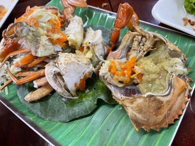 ปูไข่นึ่ง