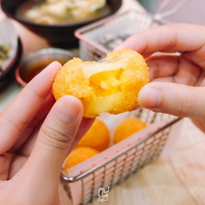 GUGU Chicken Korean Crispy Chicken