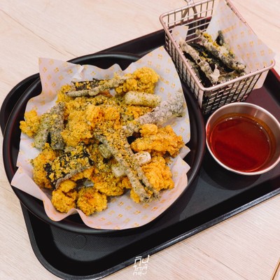 GUGU Chicken Korean Crispy Chicken