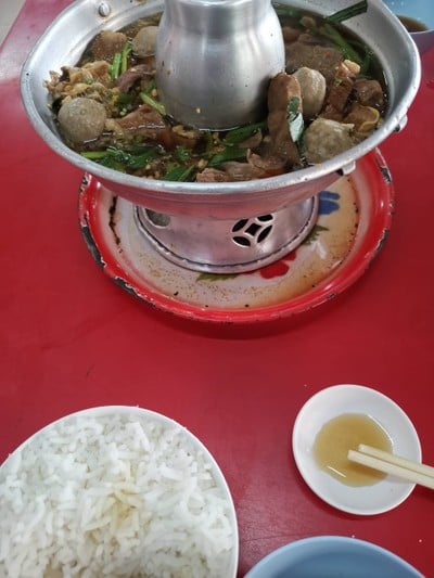 อาหาร หรือ เครื่องดื่ม