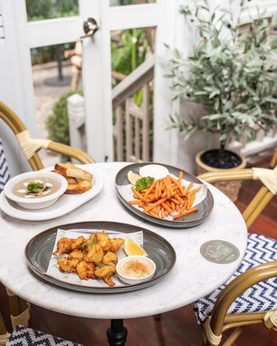 PRYM Brunch & Bar PRYM Brunch & Bar