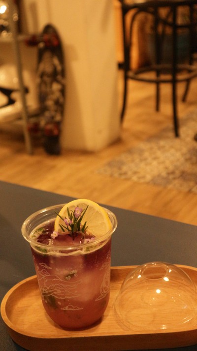 อาหาร หรือ เครื่องดื่ม