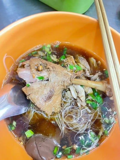 ก๋วยเตี๋ยวเป็ด