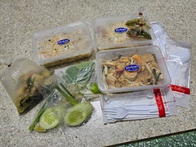 เมนูของร้าน ครัวอัปษร ถนนดินสอ
