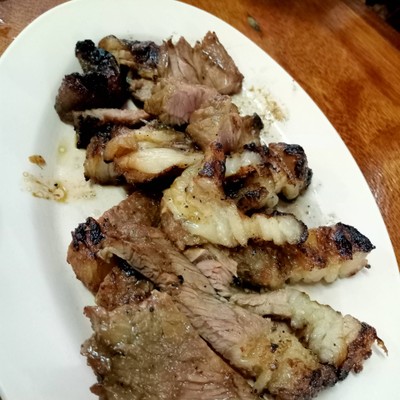 อาหาร หรือ เครื่องดื่ม