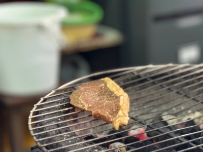 อาหาร หรือ เครื่องดื่ม