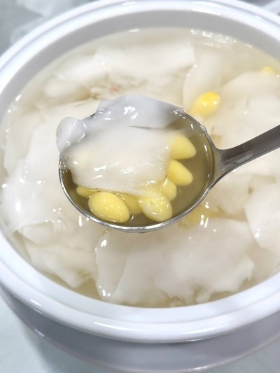 แปะก๊วยมะพร้าวอ่อนเย็น