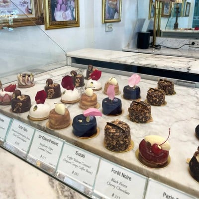 อาหาร หรือ เครื่องดื่ม