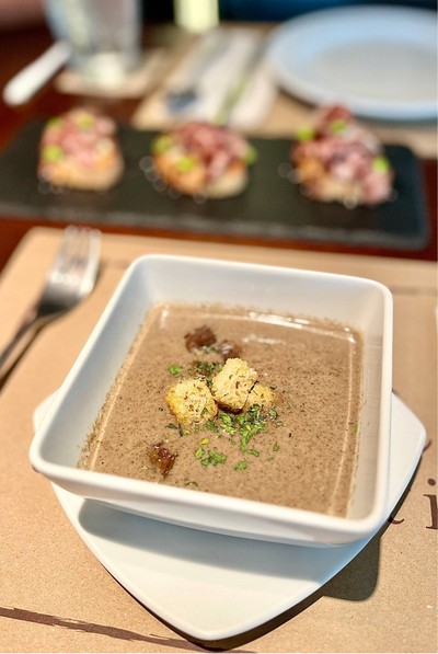 🍄 Mushroom Soup. (Price 160++ Baht.)