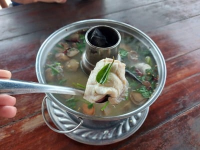 อาหาร หรือ เครื่องดื่ม