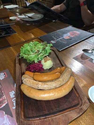 ไส้กรอกรวม