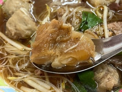 เฮ้งชุนเส็ง สุนทรโกษา