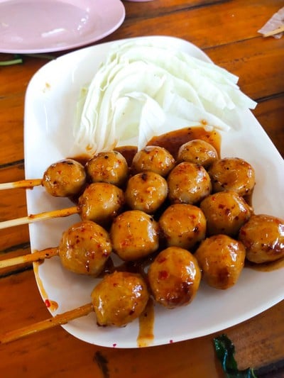 เมนูของร้าน โคตรถูก กระเพรา-อาหารตามสั่ง 49 บาททุกเมนู โคตรถูก 49 บาททุกเมนู