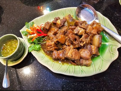 หมูฮ้อง